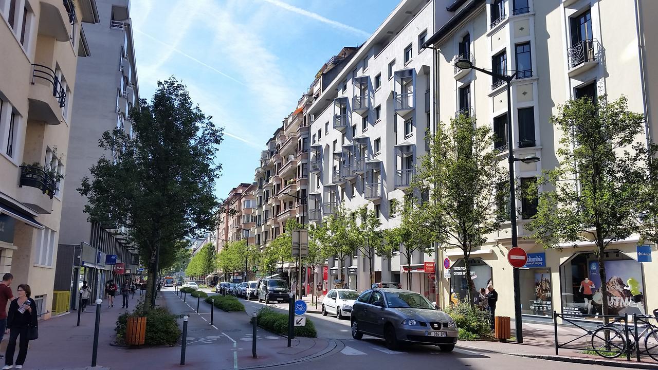 L'Escale Du President Apartment Annecy Luaran gambar
